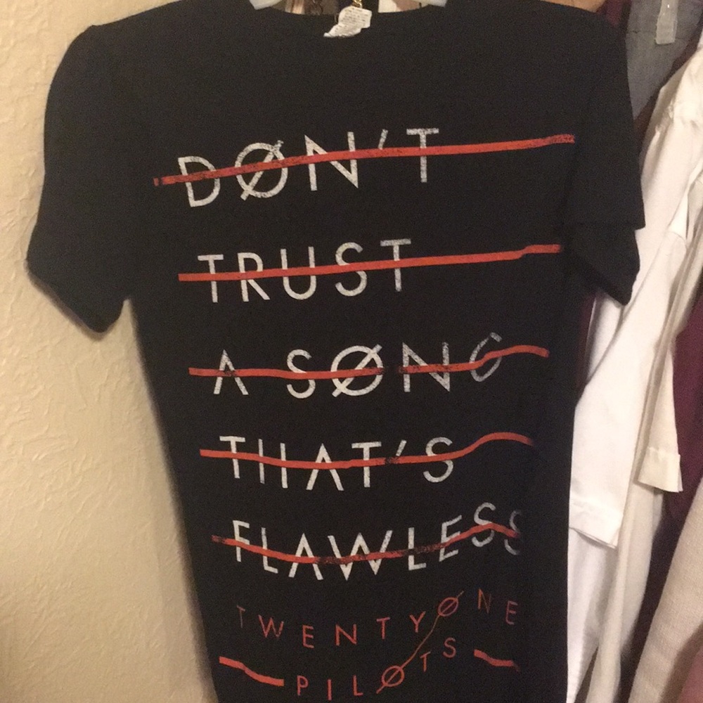 Twenty One Pilots blurryface era shirt